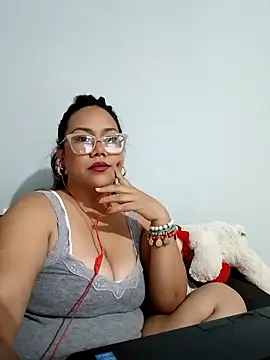 Snapshot of rainhavenus2024 chatting on January 5, 2025, 9:57 pm rainhavenus2024 online show from January 5, 2025, 9:57 pm