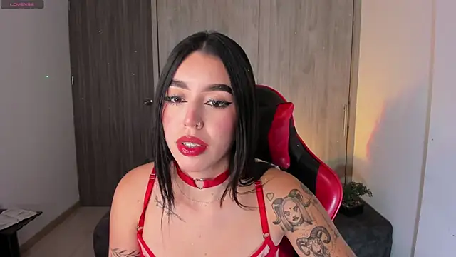 zoee jackson online show from February 6, 2026, 4:30 am