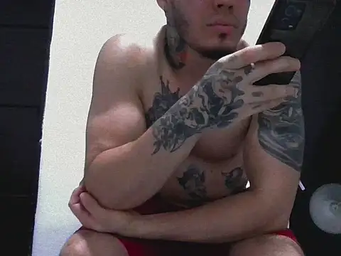 Snapshot of JAXXX367 chatting on January 20, 2025, 5:27 pm JAXXX367 online show from January 20, 2025, 5:27 pm