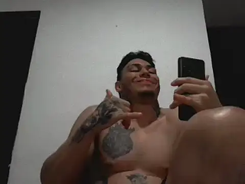 Snapshot of JAXXX367 chatting on February 22, 2025, 7:36 pm JAXXX367 online show from February 22, 2025, 7:36 pm