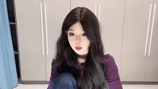 Q-ing online show from February 2, 2026, 1:26 am