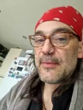 stavroun online show from March 20, 2026, 1:34 pm