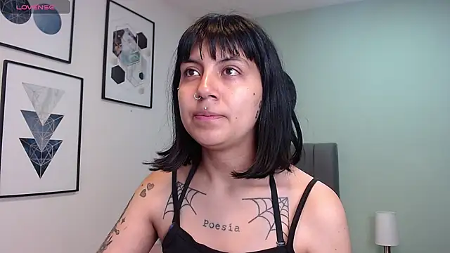 amy adams1 online show from September 18, 2025, 4:15 am