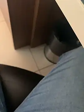 smithrosinha online show from February 3, 2025, 7:31 pm