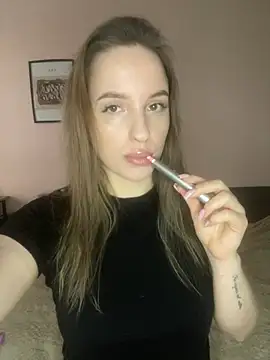 EdnaBradley online show from February 2, 2026, 2:27 pm