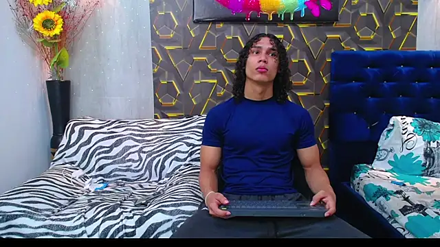 nazper online show from September 8, 2025, 4:39 pm