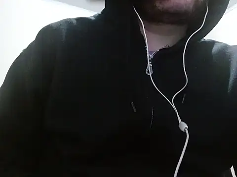 camiloking1720 online show from October 9, 2025, 7:53 am