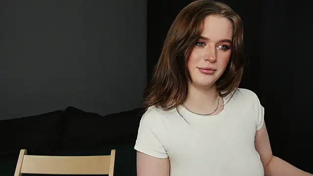 Pinku kitsune online show from March 19, 2025, 10:53 pm