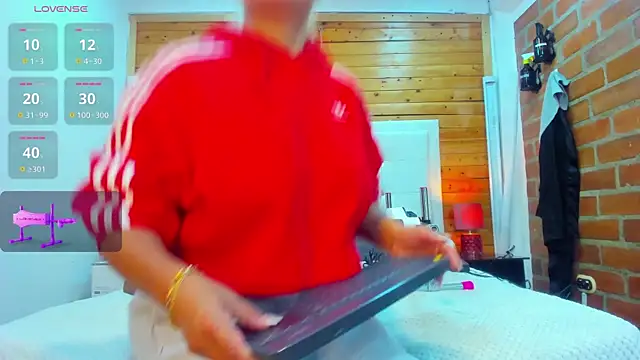 Dulcex69 online show from October 9, 2025, 3:56 pm