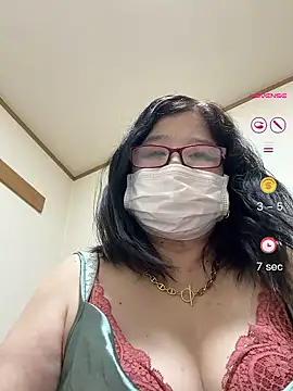 Snapshot of ryoko6681 chatting on May 1, 2026, 4:01 pm ryoko6681 online show from May 1, 2026, 4:01 pm