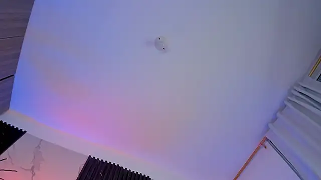 ALICEPOIXXXON online show from May 30, 2026, 7:15 am