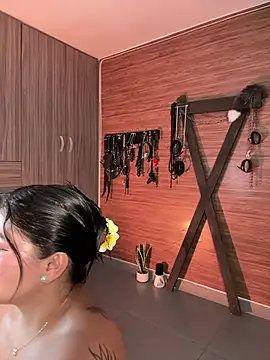 yey bdsm online show from June 10, 2026, 3:35 pm