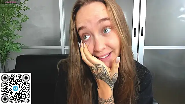 AngelPaull online show from February 25, 2025, 10:42 pm