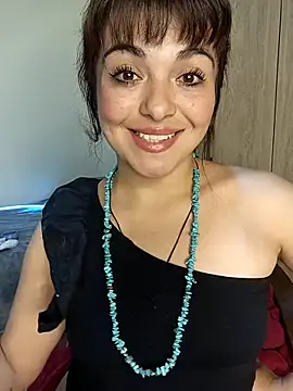 Winona-miu online show from May 5, 2026, 7:28 pm