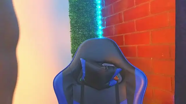 Demitryo online show from March 9, 2026, 4:05 am