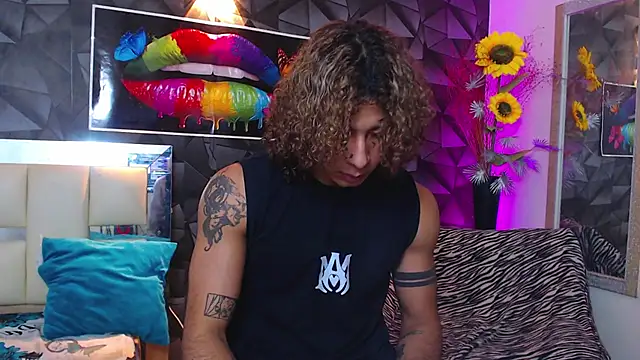 Demitryo online show from March 7, 2025, 3:08 am