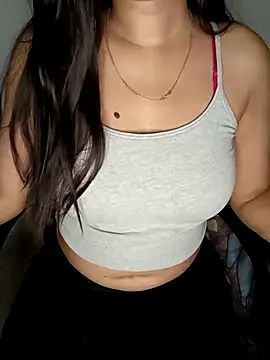 Ms Neera online show from November 30, 2025, 8:09 pm