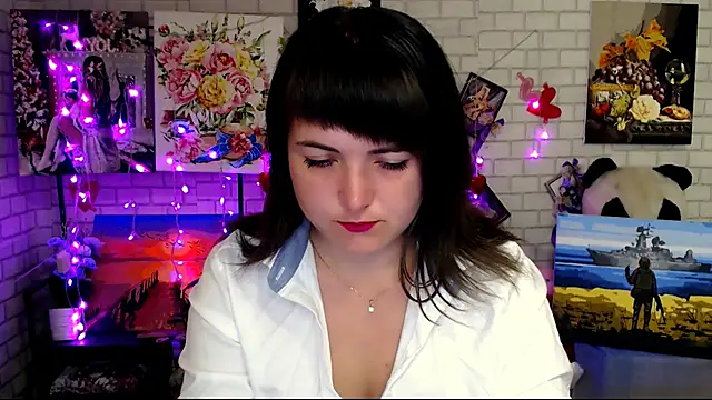 Darina M  online show from September 27, 2025, 4:40 am