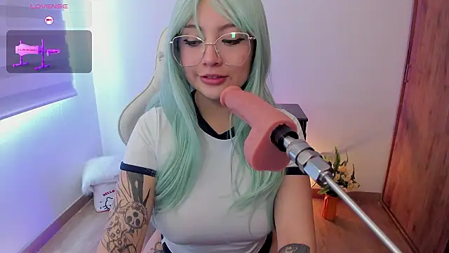 Snapshot of Hannya_moon chatting on February 28, 2026, 6:07 pm Hannya moon online show from February 28, 2026, 6:07 pm