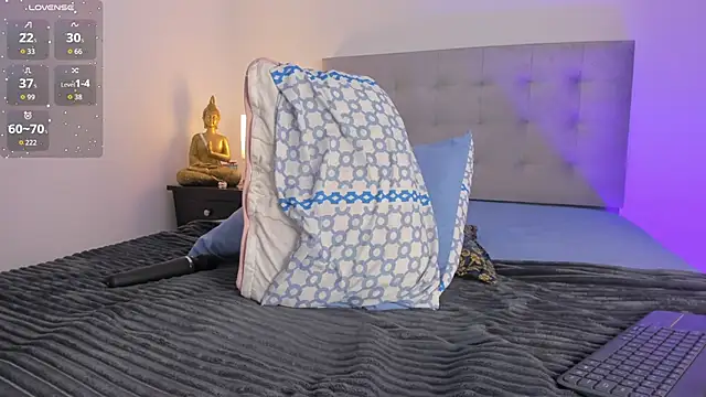 Antonellaa Gomez online show from October 5, 2025, 7:48 pm