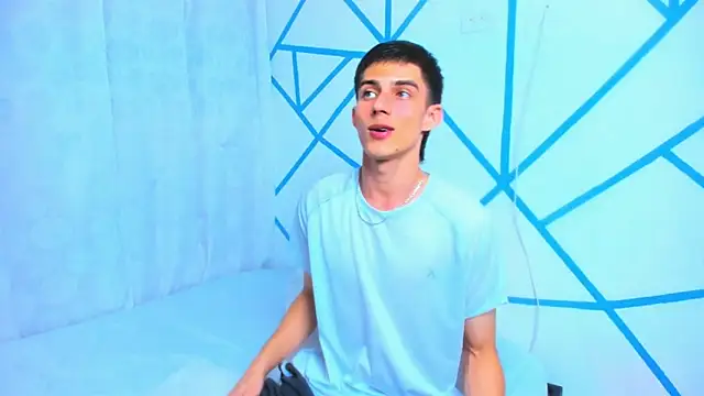 liam scott77 online show from November 5, 2025, 1:52 am