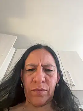 Freya Artemisa online show from October 2, 2025, 5:38 pm