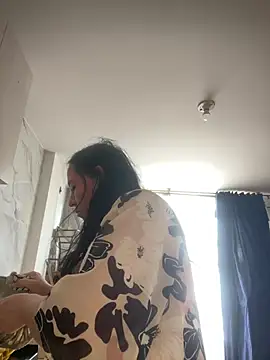 Freya Artemisa online show from February 12, 2026, 8:30 pm