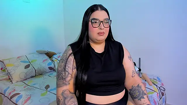 Snapshot of Apriilpeach_ chatting on March 21, 2026, 2:13 am Apriilpeach online show from March 21, 2026, 2:13 am