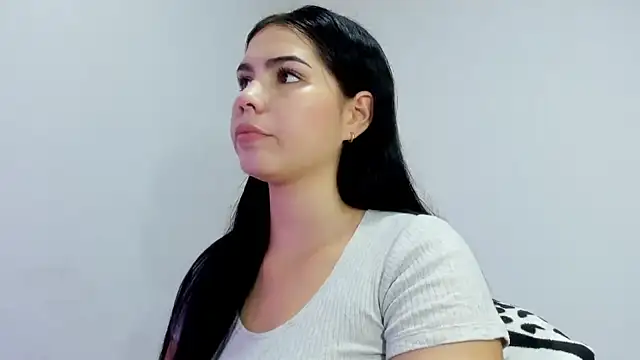 Natasha su  online show from October 9, 2025, 9:48 pm