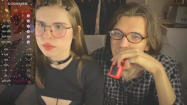 passiondesire  online show from February 7, 2025, 7:49 pm