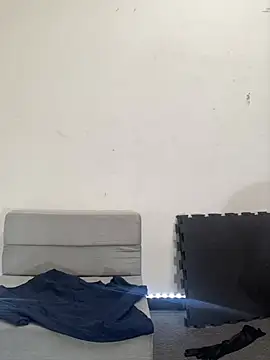 Snapshot of MiamiBang chatting on December 12, 2024, 11:28 am MiamiBang online show from December 12, 2024, 11:28 am