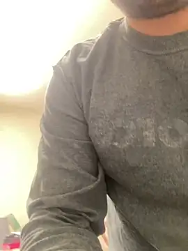 Snapshot of MiamiBang chatting on January 29, 2025, 3:12 am MiamiBang online show from January 29, 2025, 3:12 am