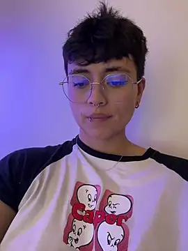 Ashley Chriss online show from March 3, 2025, 12:56 am