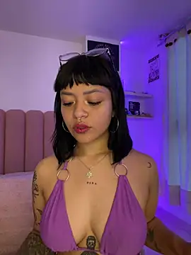 Ashley Chriss online show from March 17, 2025, 10:51 pm