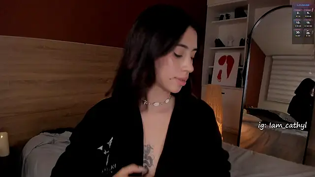 Catyloves online show from July 23, 2026, 2:20 am