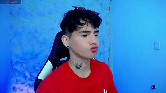 Tayson Rivers online show from November 5, 2025, 6:33 pm