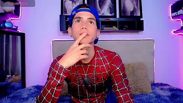 Tayson Rivers online show from December 28, 2024, 2:11 am