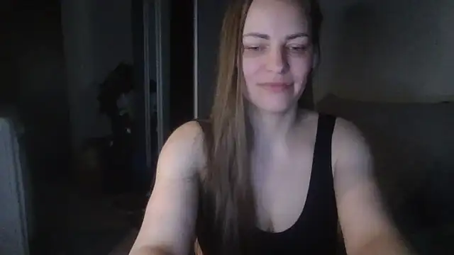 Snapshot of AnnaDiamond1 chatting on May 9, 2026, 11:19 pm AnnaDiamond1 online show from May 9, 2026, 11:19 pm