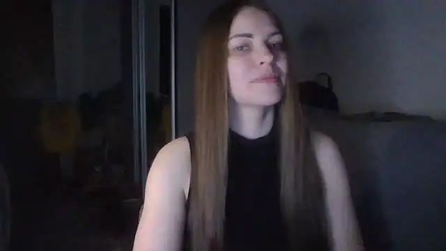 Snapshot of AnnaDiamond1 chatting on May 19, 2026, 8:16 pm AnnaDiamond1 online show from May 19, 2026, 8:16 pm