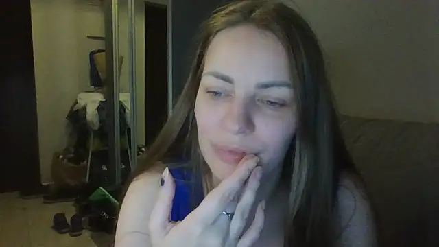 Snapshot of AnnaDiamond1 chatting on June 24, 2026, 11:24 pm AnnaDiamond1 online show from June 24, 2026, 11:24 pm