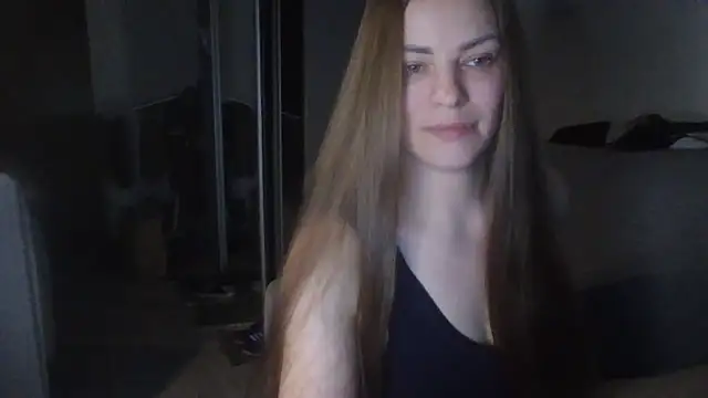 AnnaDiamond1 online show from May 7, 2026, 9:18 pm