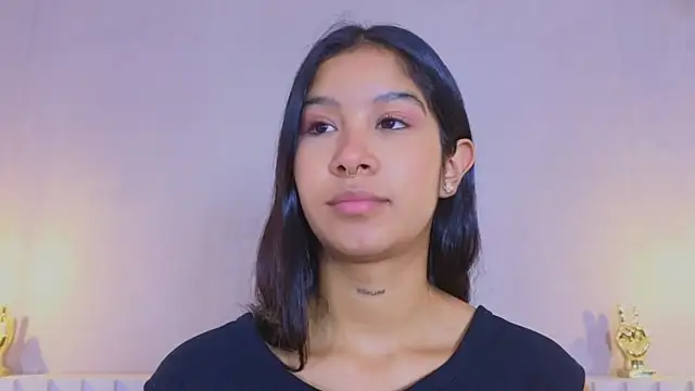 Aida moreno online show from September 22, 2025, 11:16 am