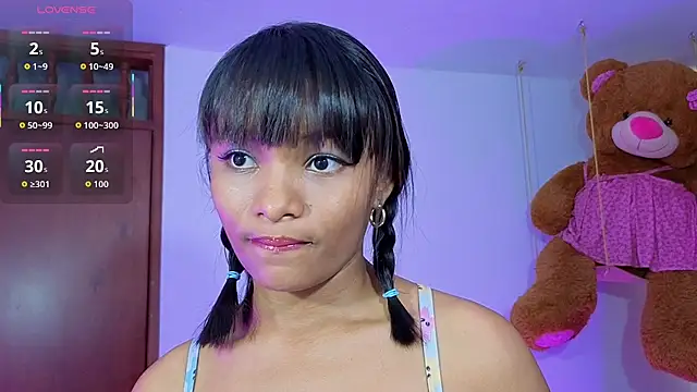 Snapshot of KaattySweet_ chatting on February 5, 2026, 7:43 pm KaattySweet online show from February 5, 2026, 7:43 pm