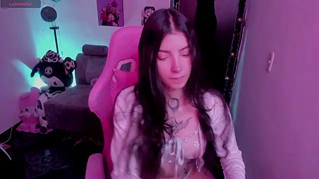 cami mila9 online show from January 8, 2026, 7:42 pm