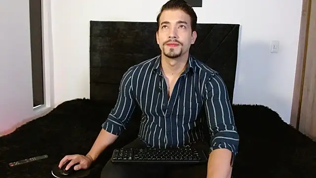 Ian Daviz online show from June 7, 2026, 2:11 pm