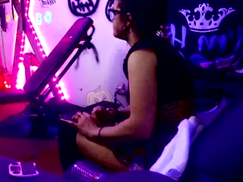 KRYZTALYNXXX online show from February 27, 2025, 2:43 pm