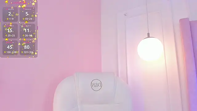 Lucy Vega online show from January 12, 2026, 3:57 am