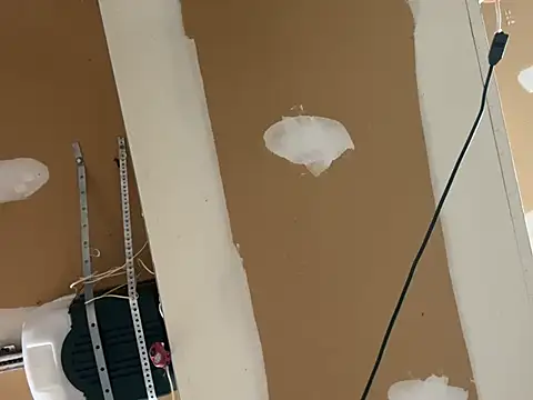 SmokingSloth online show from March 23, 2025, 2:37 am