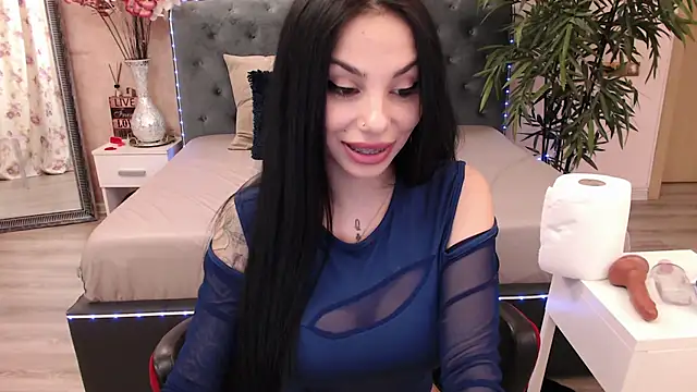 MissJuliax online show from March 12, 2025, 1:19 pm