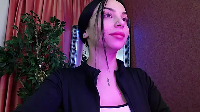 MissJuliax online show from November 25, 2025, 7:08 am